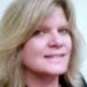 Meet your Posher, Carrie